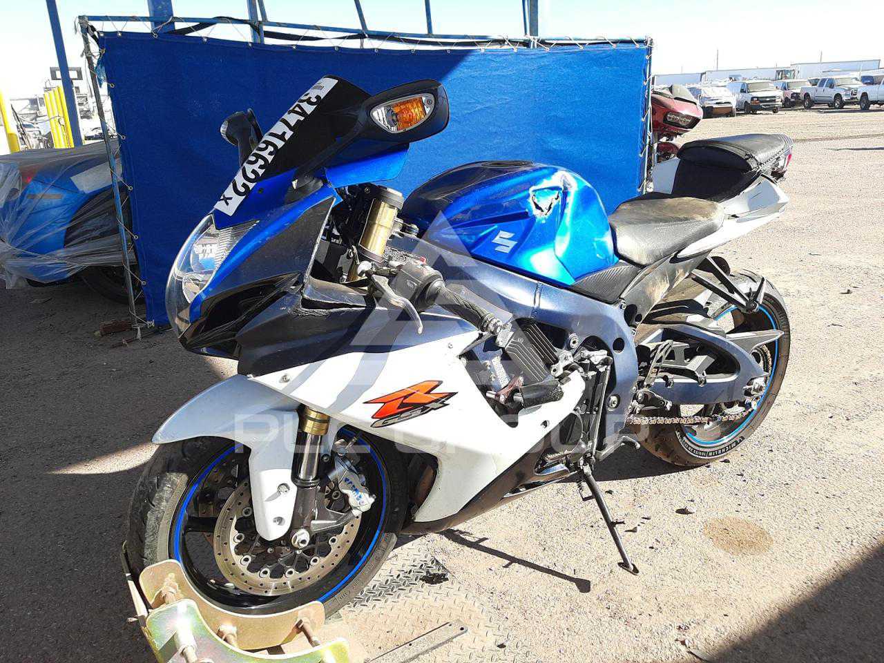 2011 SUZUKI GSX750 VIN 
