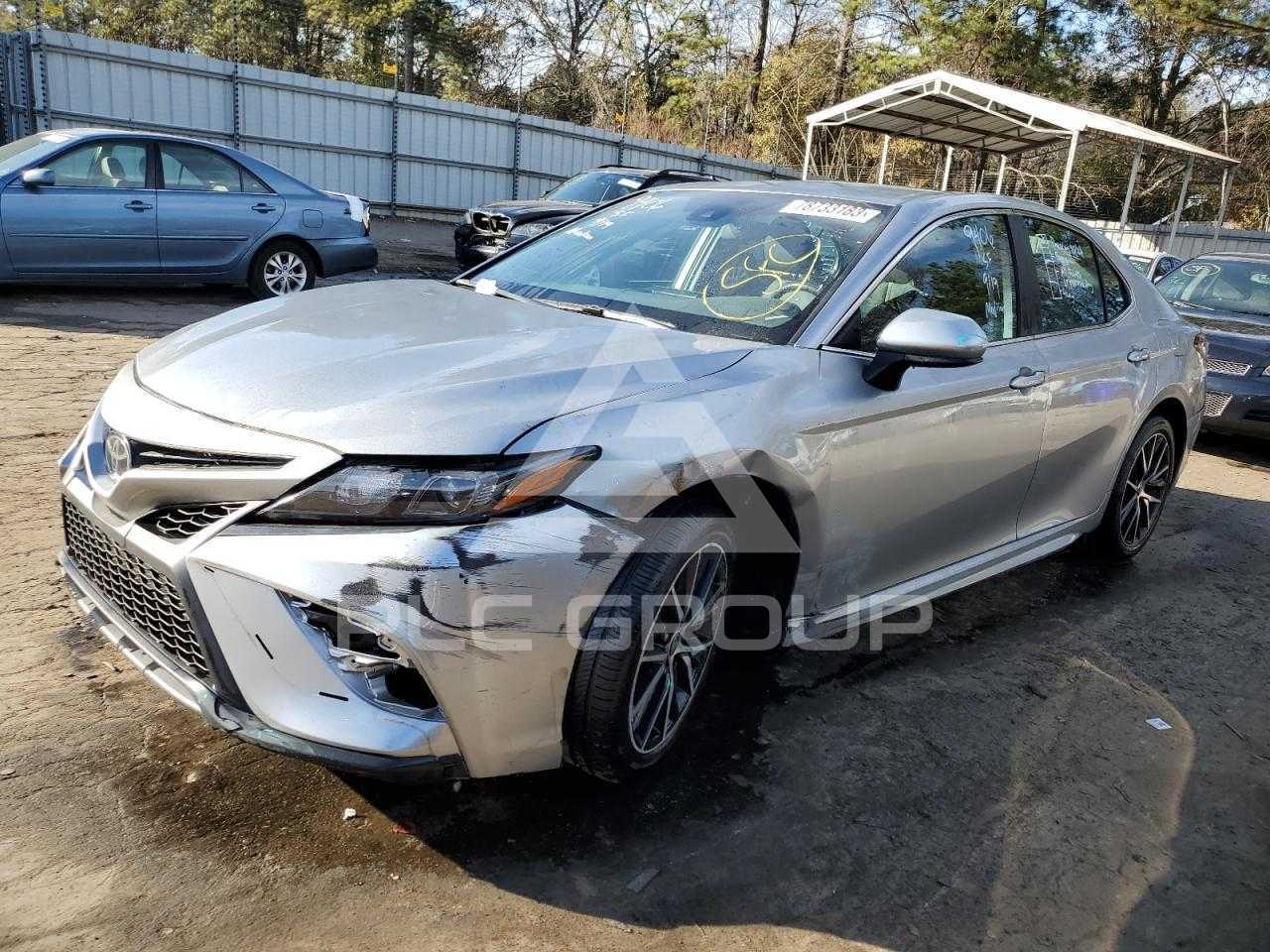 2021 Toyota CAMRY VIN: 4T1G11AK9MU614833 из США - PLC Group