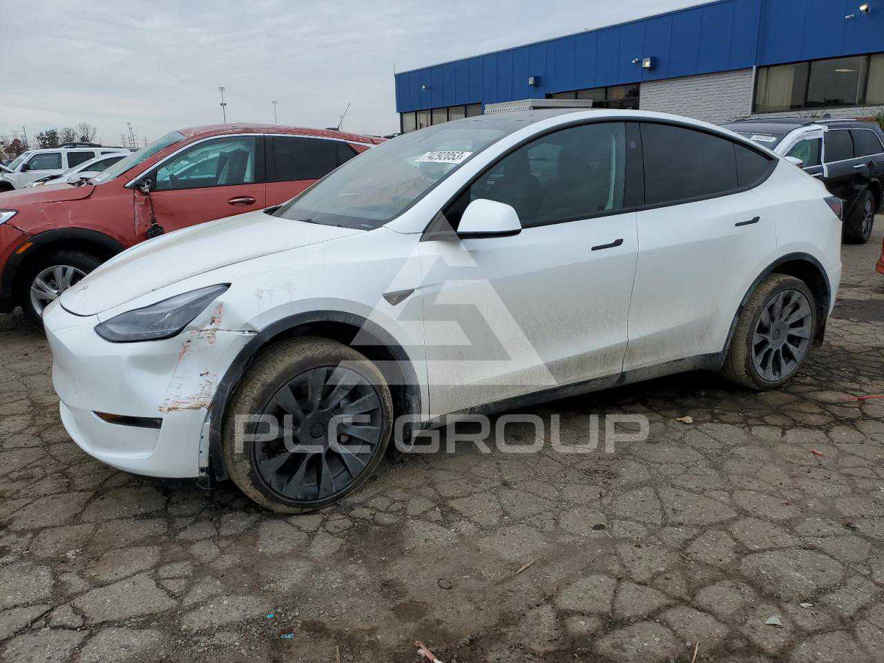 2023 Tesla Model Y VIN: 7SAYGDEE4PF833454 из США - PLC Group