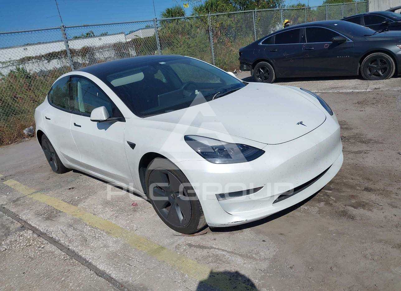 2022 Tesla Model 3 VIN: 5YJ3E1EB4NF172121 з США - PLC Group