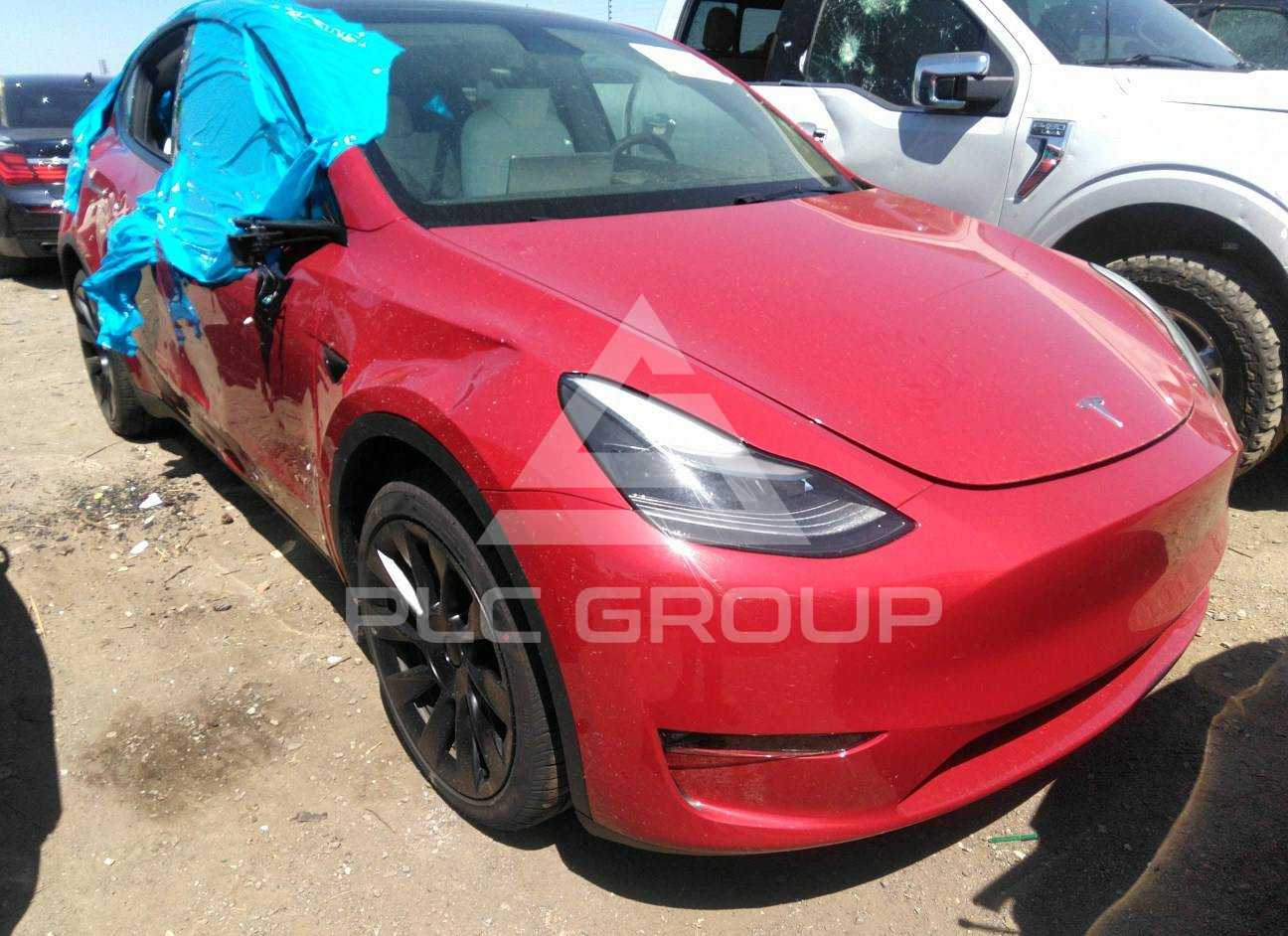 2023 Tesla Model Y VIN: 7SAYGDEE9PF706425 из США - PLC Group