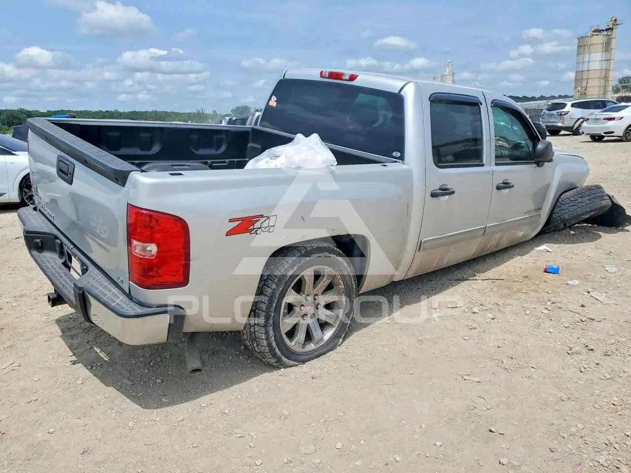 2011 Chevrolet Silverado VIN: 3GCPKSE38BG323086 из США - PLC Group