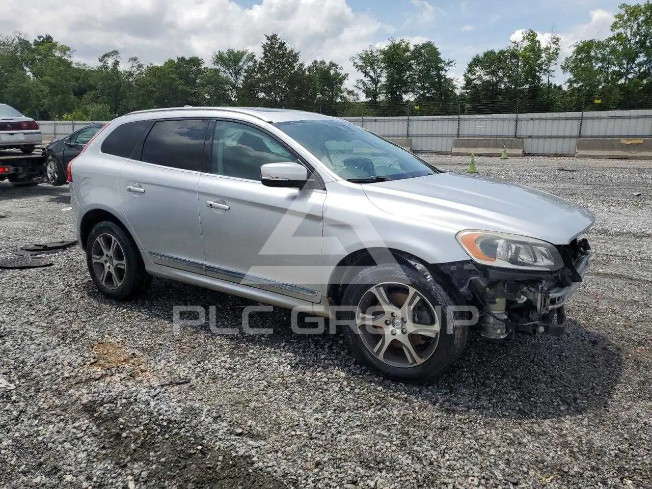 2014 Volvo XC60 VIN: YV4902DZ2E2516283 з США - PLC Group
