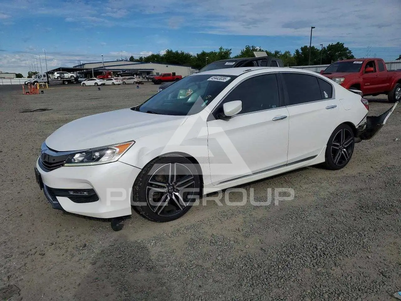 白雪ページ 2016 Honda Accord VIN: 1HGCR2F58GA067713 из США - PLC Group