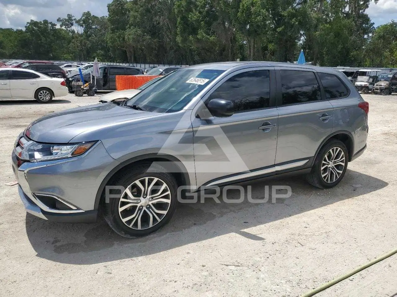 2017 Mitsubishi OUTLANDER VIN: JA4AD2A38HZ022391 из США - PLC Group