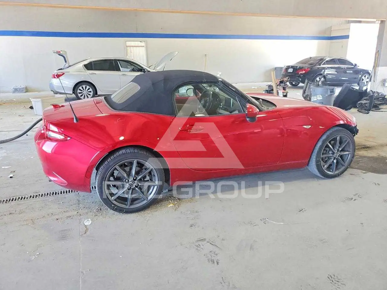 2017 Mazda MX-5 VIN: JM1NDAD71H0124264 из США - PLC Group
