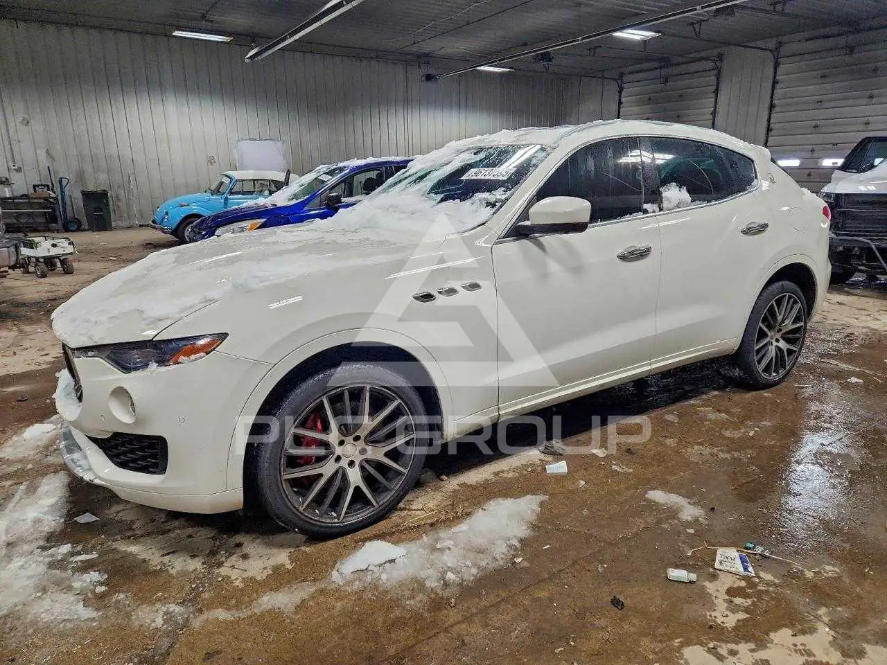 2017 Maserati LEVANTE VIN: ZN661YUSXHX239347 з США - PLC Group
