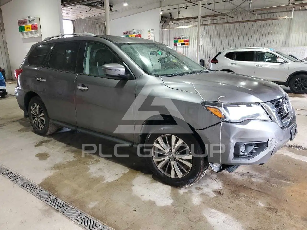 2018 Nissan PATHFINDER VIN: 5N1DR2MM9JC649839 з США - PLC Group