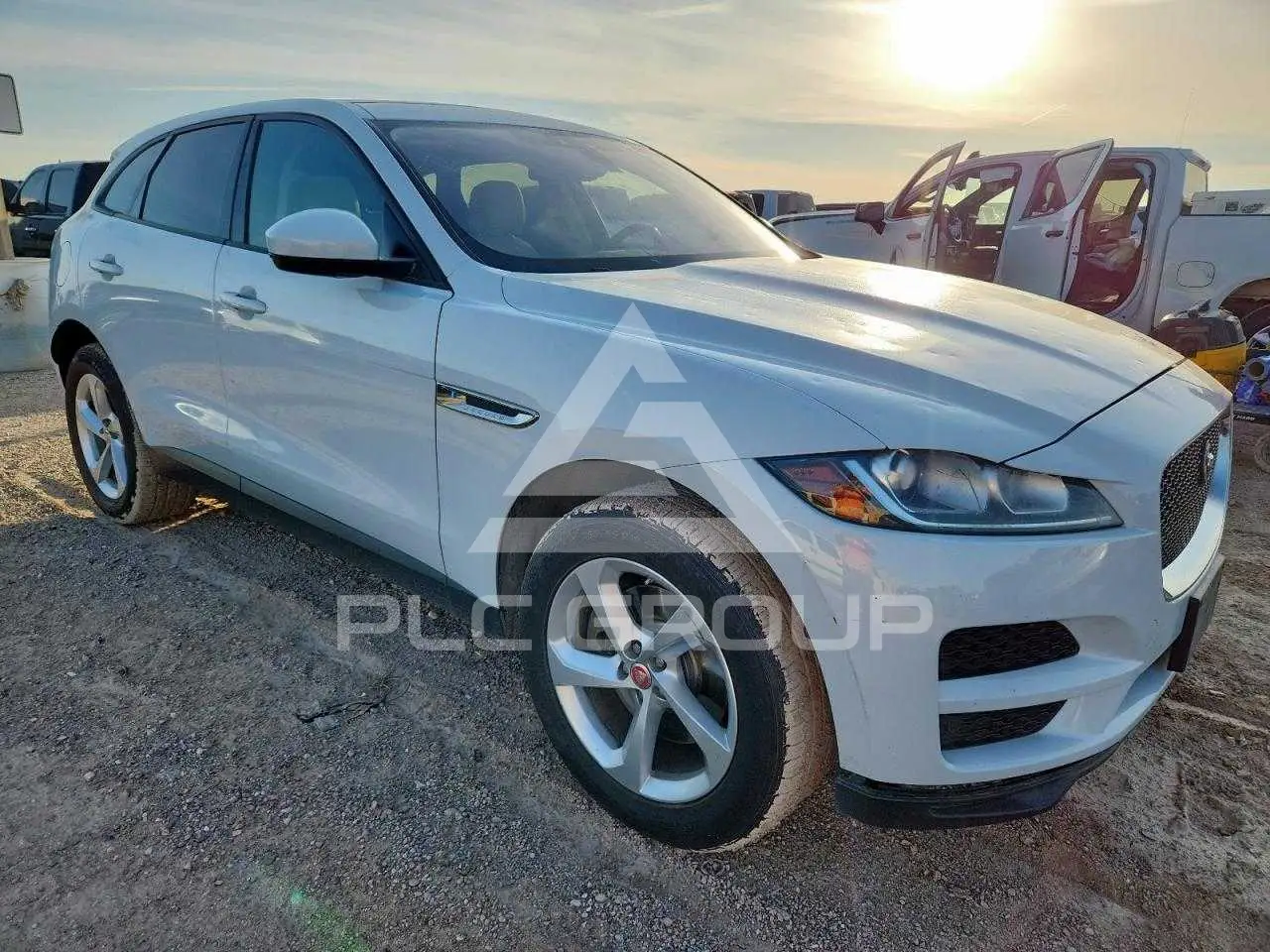 2018 Jaguar F-PACE VIN: SADCJ2GX1JA236455 з США - PLC Group