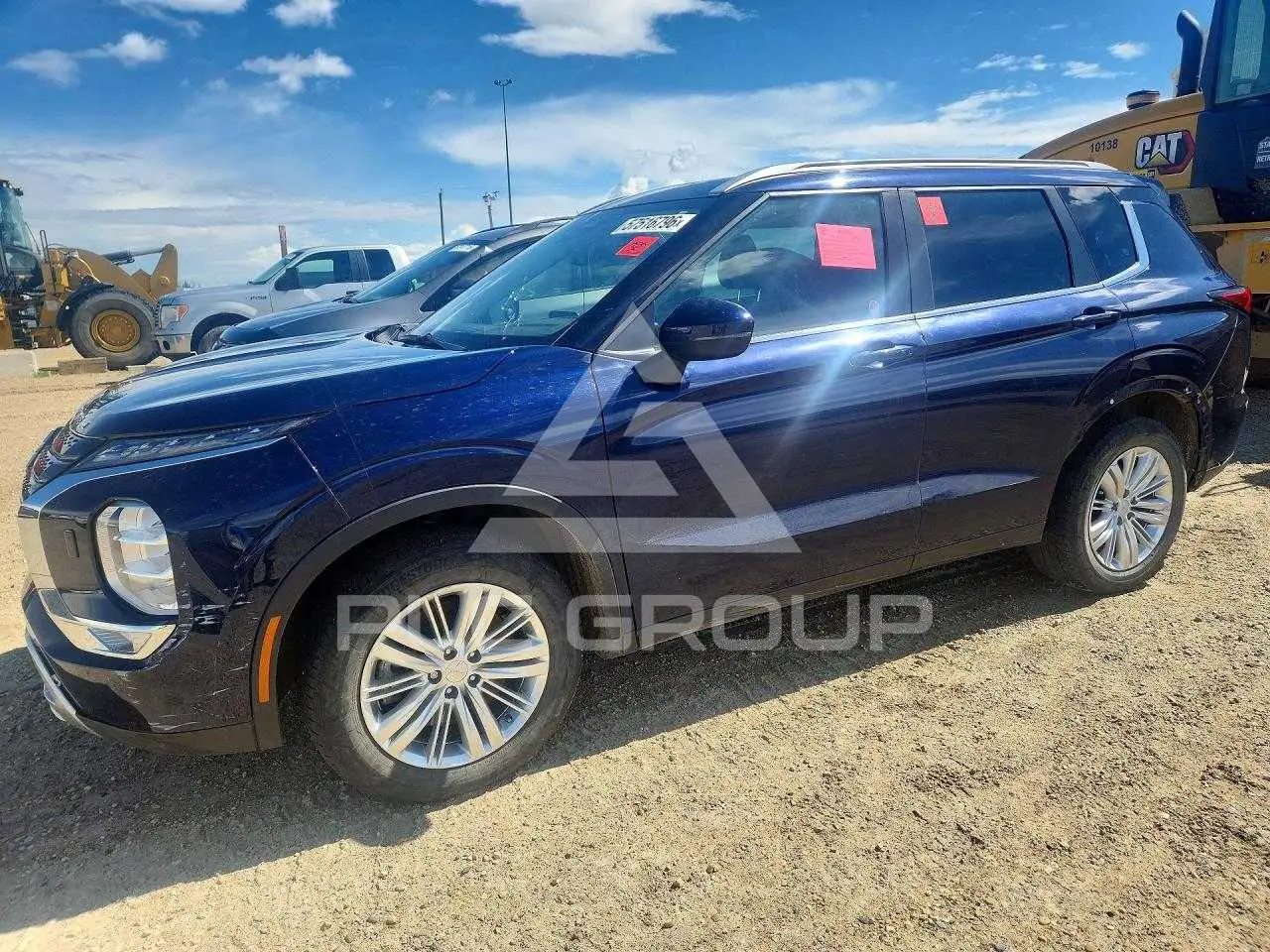  Man まとめ売り　1st〜8th 2022 Mitsubishi OUTLANDER VIN: JA4J4UA81NZ618428 из США - PLC Group