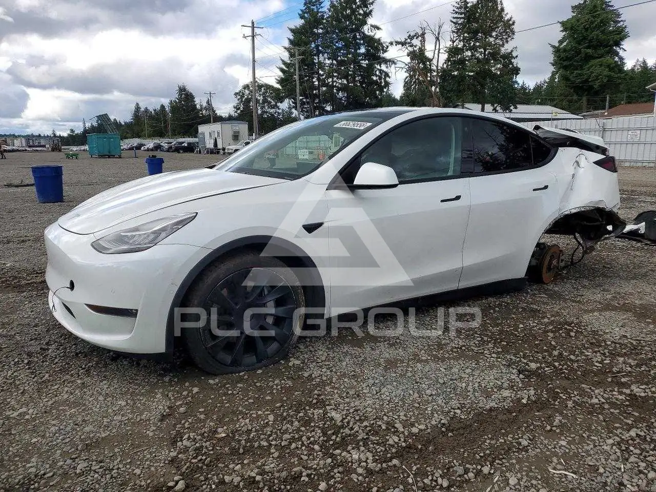 2022 Tesla Model Y VIN: 7SAYGDEE8NF574688 з США - PLC Group