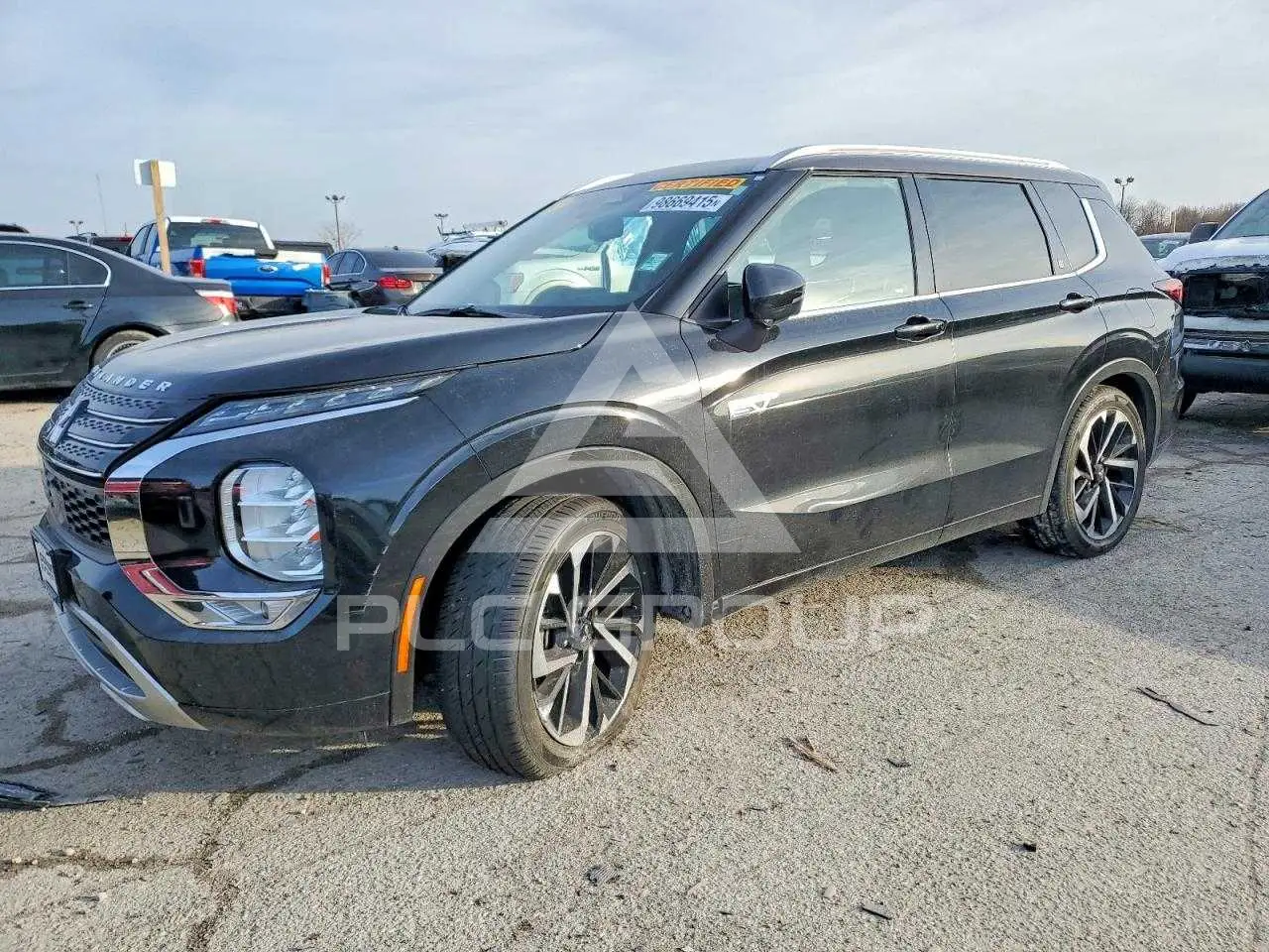 2023 Mitsubishi OUTLANDER VIN: JA4T5VA99PZ030848 з США - PLC Group