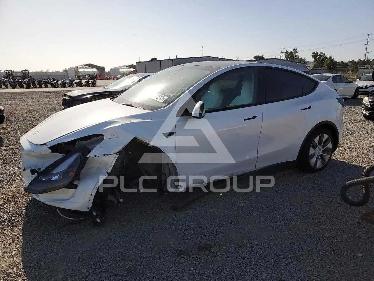 2023 Tesla Model Y VIN: 7SAYGDEE2PF959327 з США - PLC Group