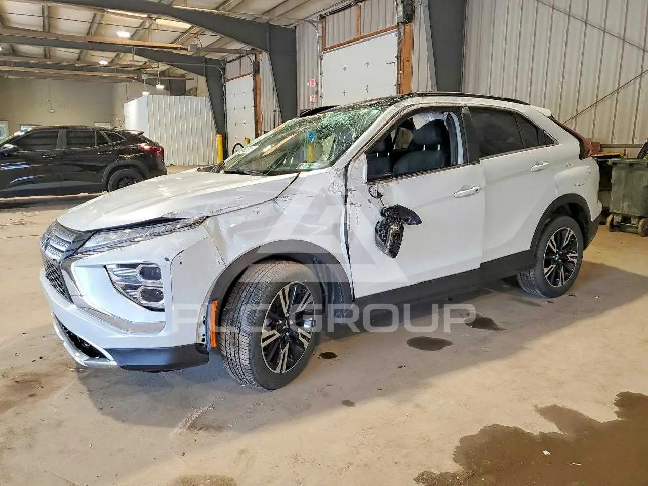 2024 Mitsubishi ECLIPSE VIN: JA4ATWAA7RZ023042 из США - PLC Group