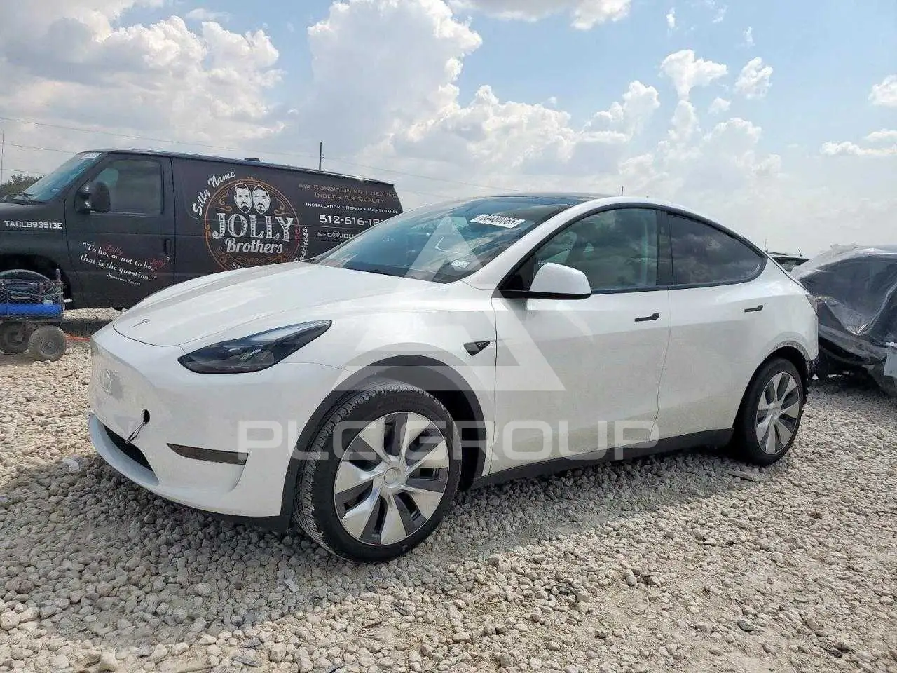 2024 Tesla Model Y VIN: 7SAYGDED2RF017479 из США - PLC Group