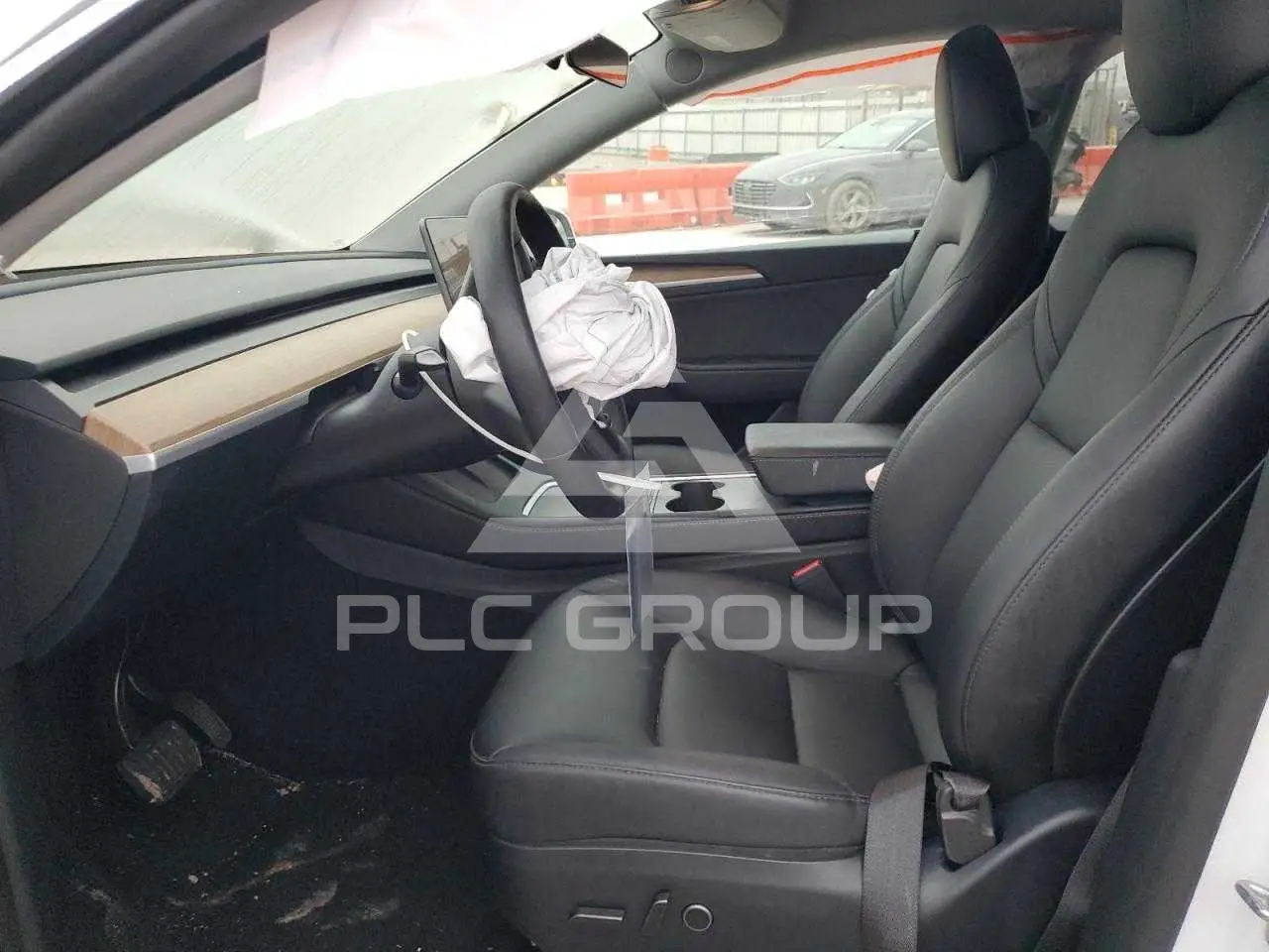 2024 Tesla Model Y VIN: 7SAYGDEE5RA295718 из США - PLC Group
