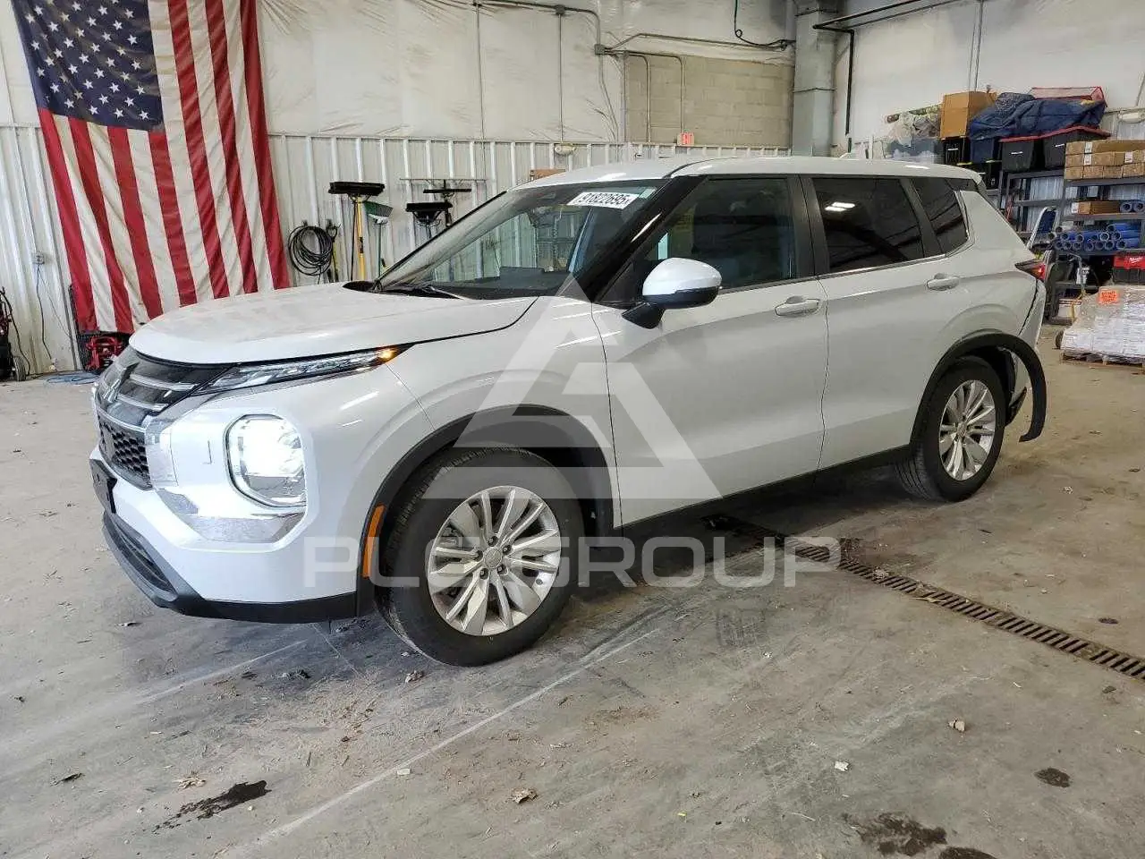2025 Mitsubishi OUTLANDER VIN: JA4J4UA82SZ021235 з США - PLC Group