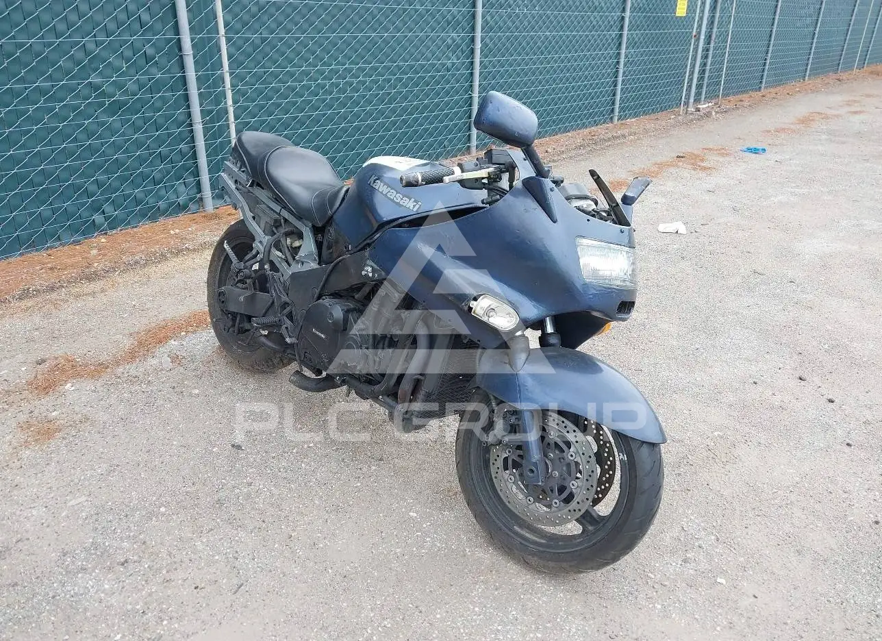 1990 Kawasaki ZX1100 VIN: JKAZXBC18LB500428 from the USA - PLC Group