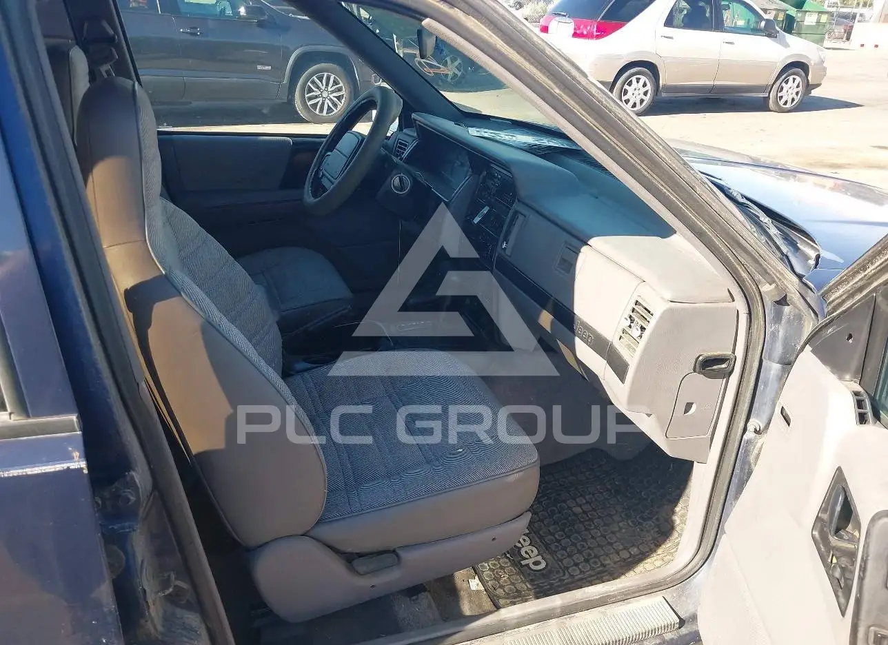 1993 Jeep Grand Cherokee VIN: 1J4GZ88S2PC134150 из США - PLC Group