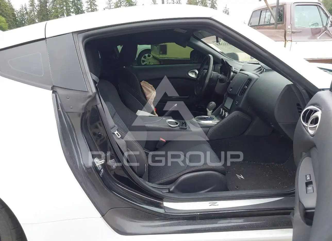 額装済/Asleep on/フェルディナンド シアナ 2016 Nissan 370Z VIN: JN1AZ4EH0GM935038 из США - PLC Group