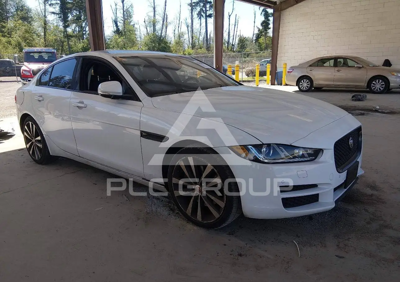 2017 Jaguar XE VIN: SAJAE4BGXHA947299 из США - PLC Group