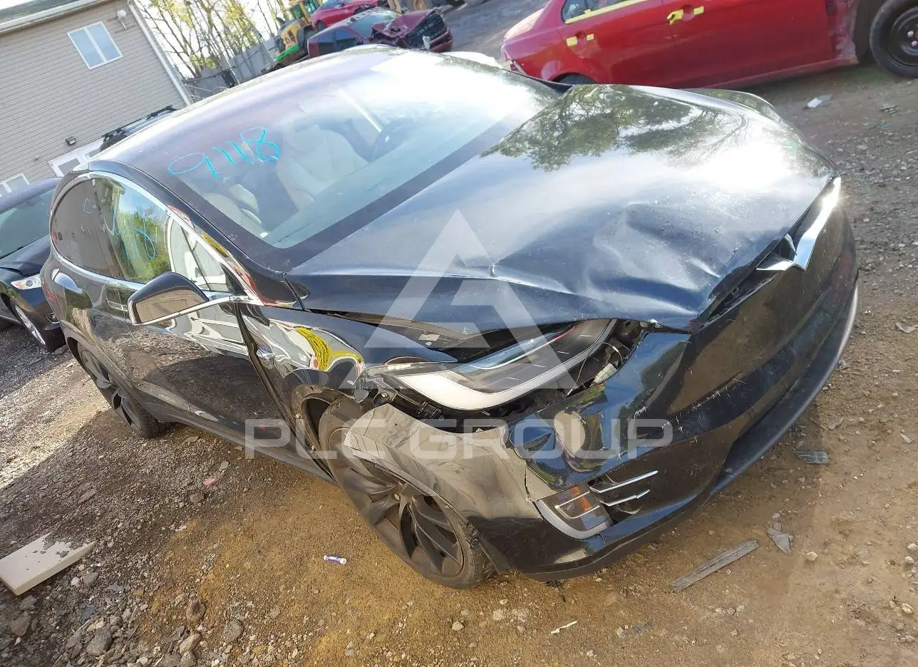 2018 Tesla Model X VIN: 5YJXCBE21JF089026 из США - PLC Group