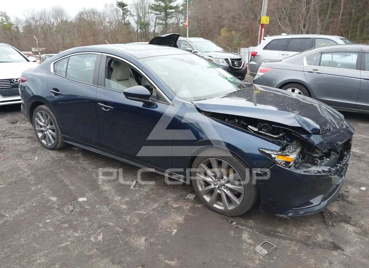 みづらページ 2021 Mazda 3 VIN: 3MZBPBCM2MM207942 з США - PLC Group