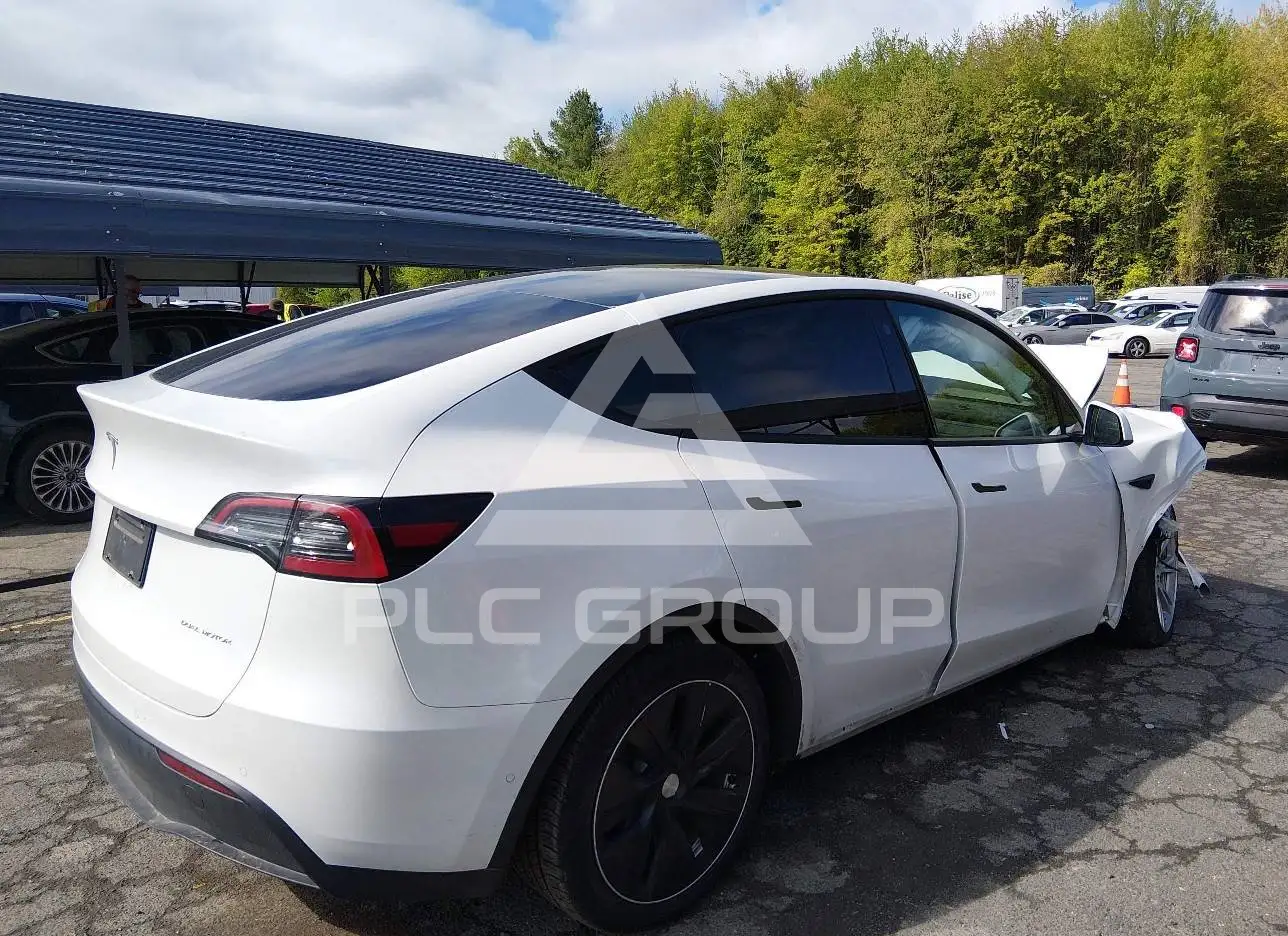 2021 Tesla Model Y VIN: 5YJYGDEE1MF208180 з США - PLC Group