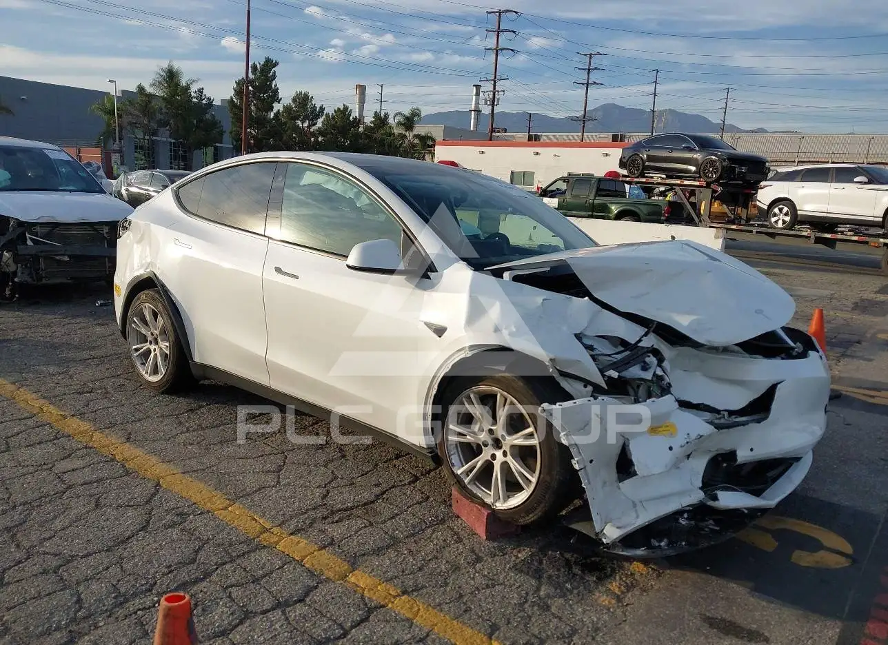 2021 Tesla Model Y VIN: 5YJYGDEE6MF284168 з США - PLC Group