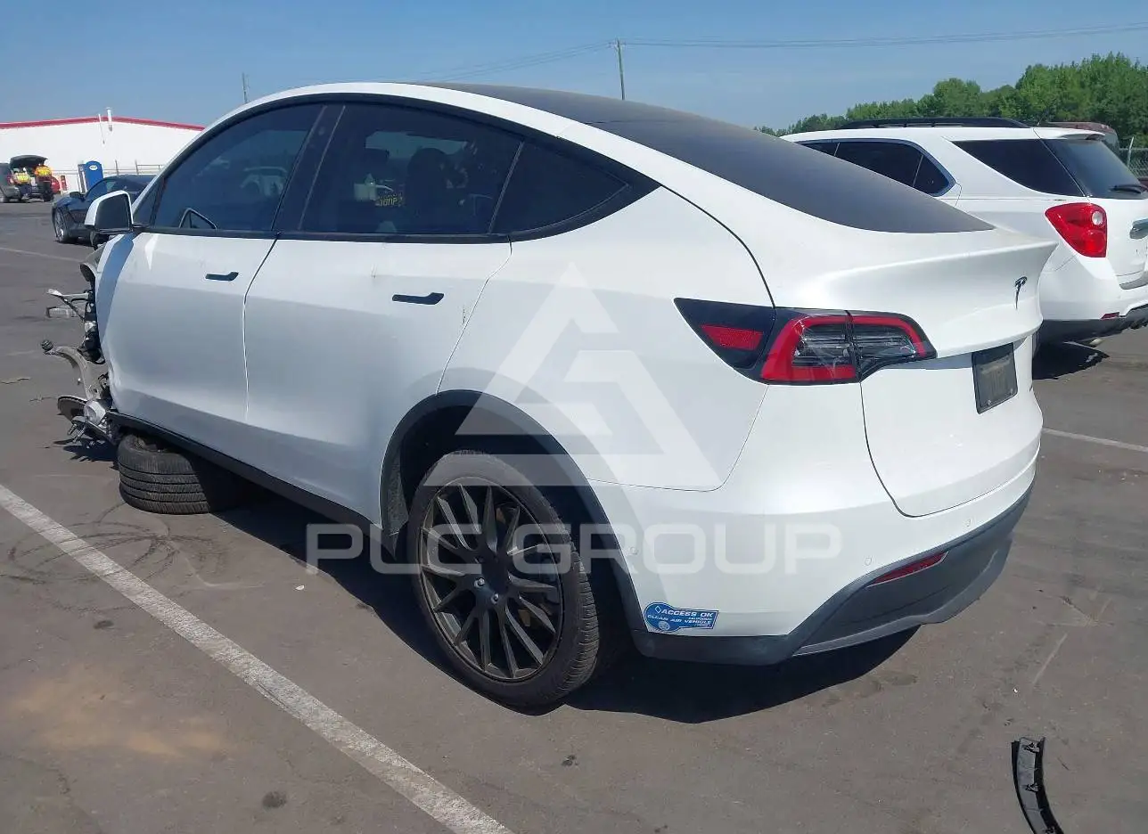 2021 Tesla Model Y VIN: 5YJYGDEE5MF240520 из США - PLC Group