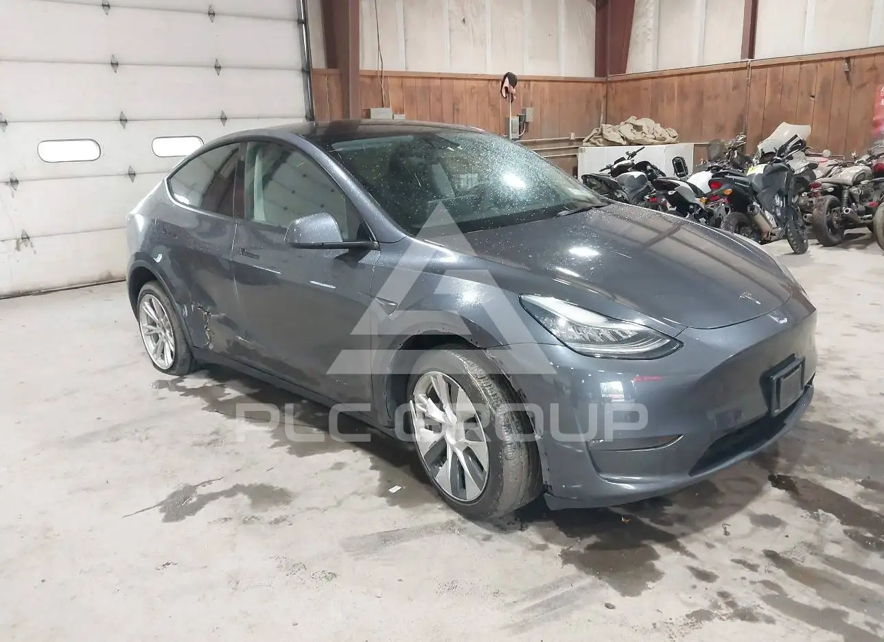 2021 Tesla Model Y VIN: 5YJYGDEE2MF121792 from the USA - PLC Group