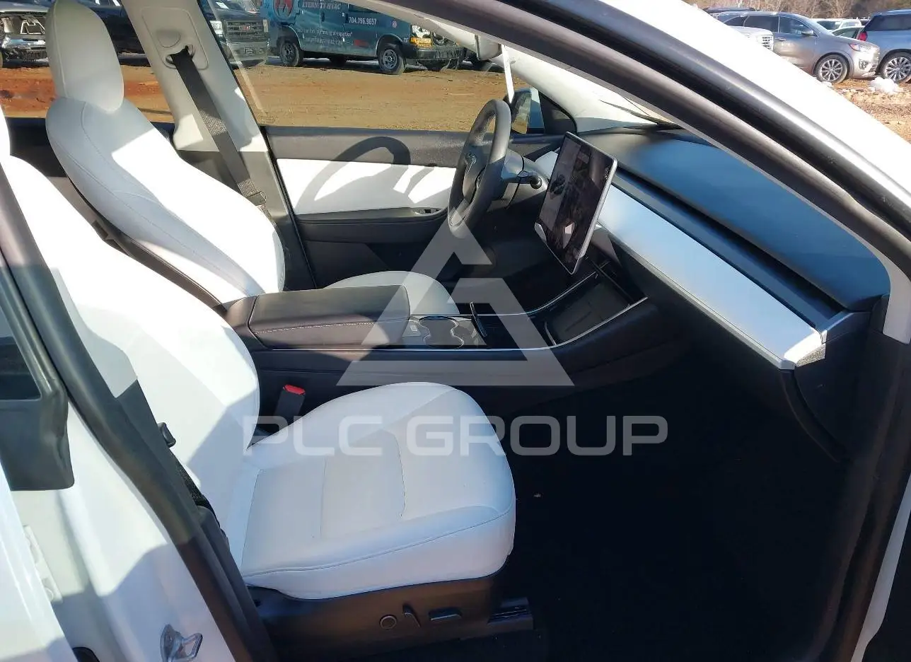 2021 Tesla Model Y VIN: 5YJYGDEE8MF089883 из США - PLC Group