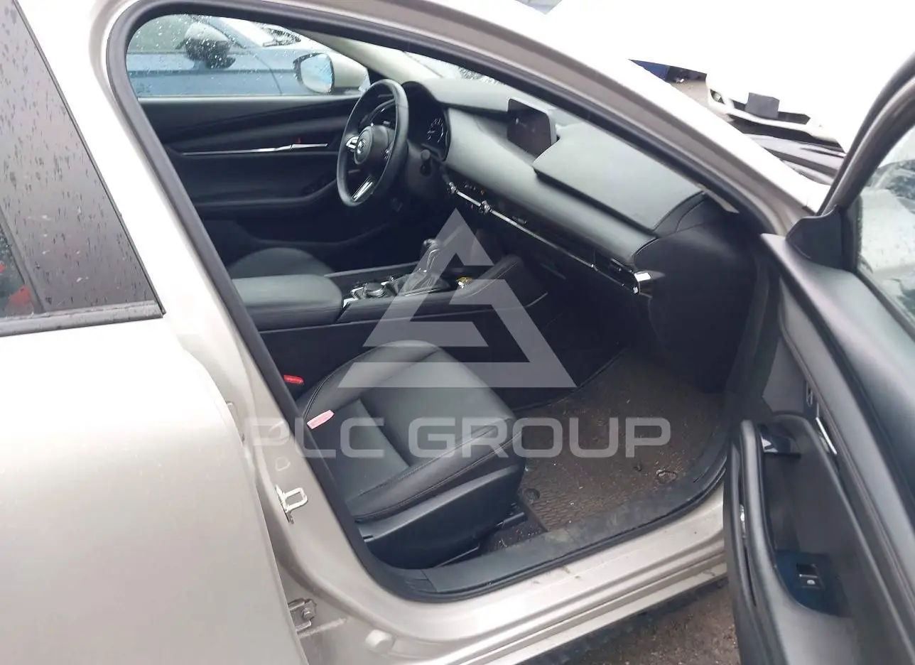 2022 Mazda 3 VIN: 3MZBPBCL6NM305333 из США - PLC Group