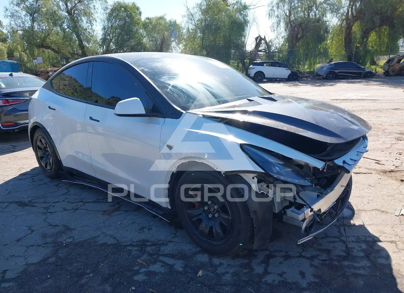 2022 Tesla Model Y VIN: 7SAYGDEF9NF405661 из США - PLC Group