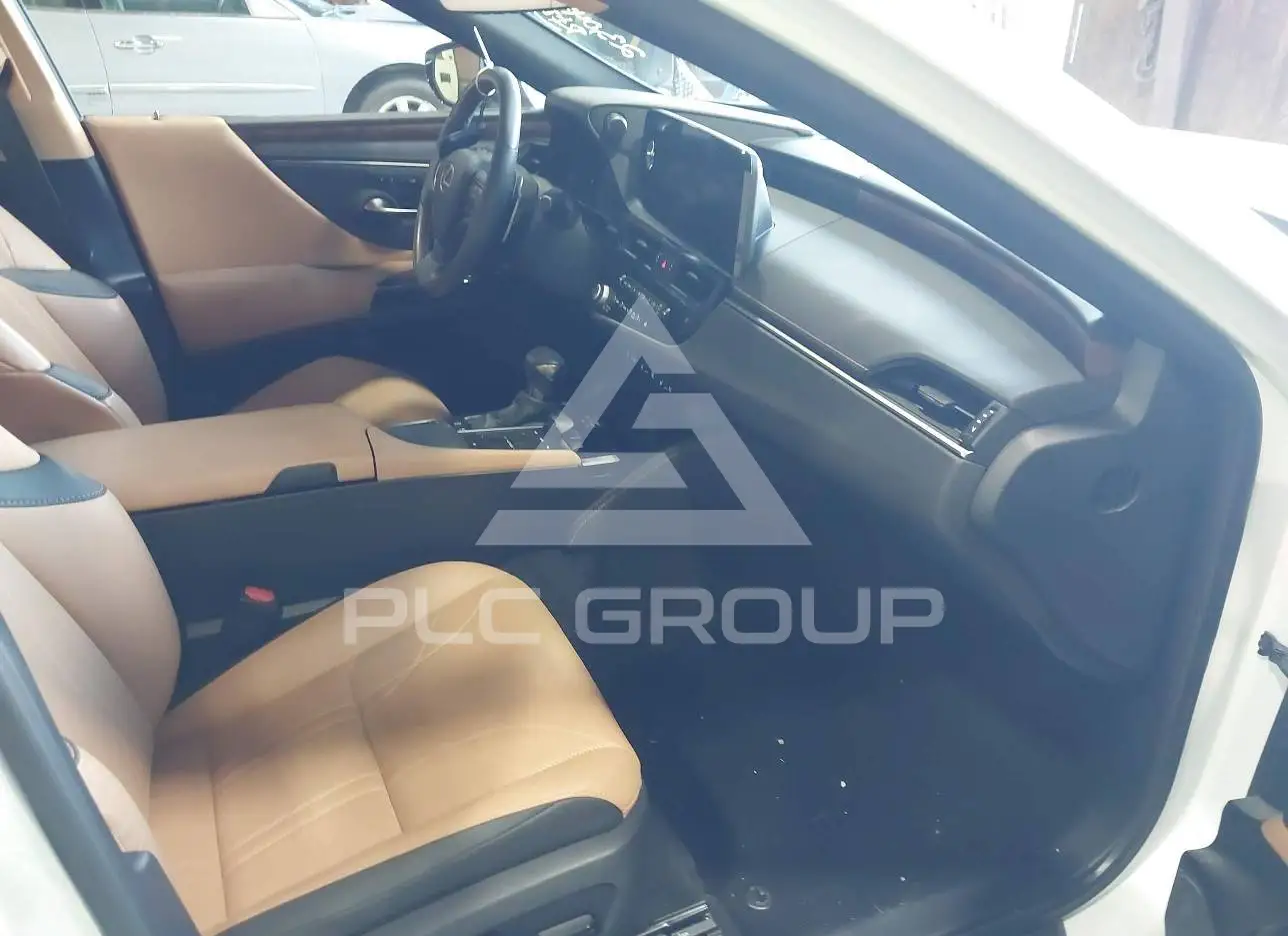 2022 Lexus ES300 VIN: 58AEA1C14NU022133 from the USA - PLC Group