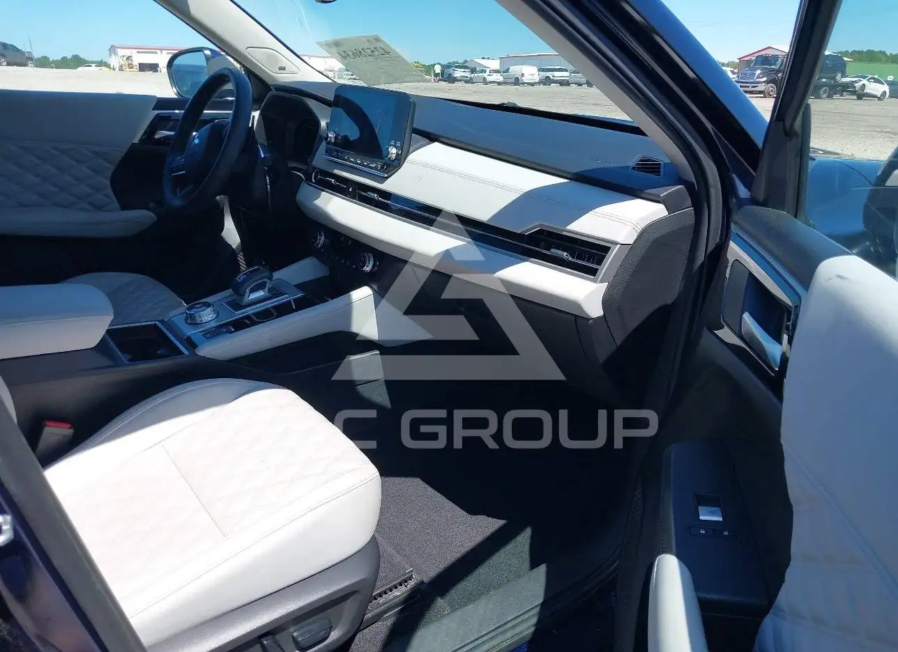2023 Mitsubishi OUTLANDER VIN: JA4J3VA80PZ042908 з США - PLC Group