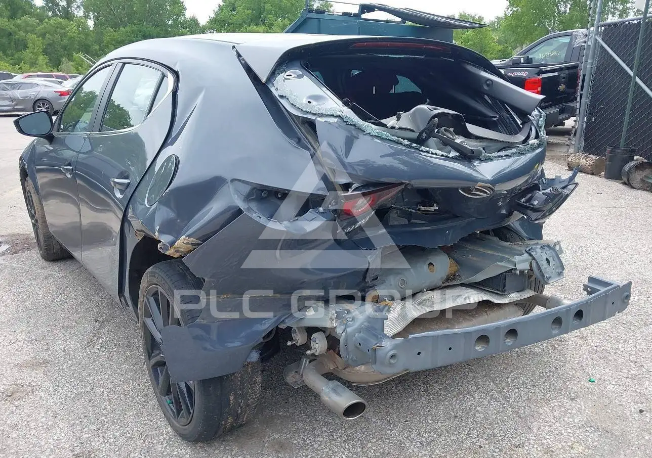 まりもページ 2023 Mazda 3 VIN: JM1BPALM8P1607454 из США - PLC Group