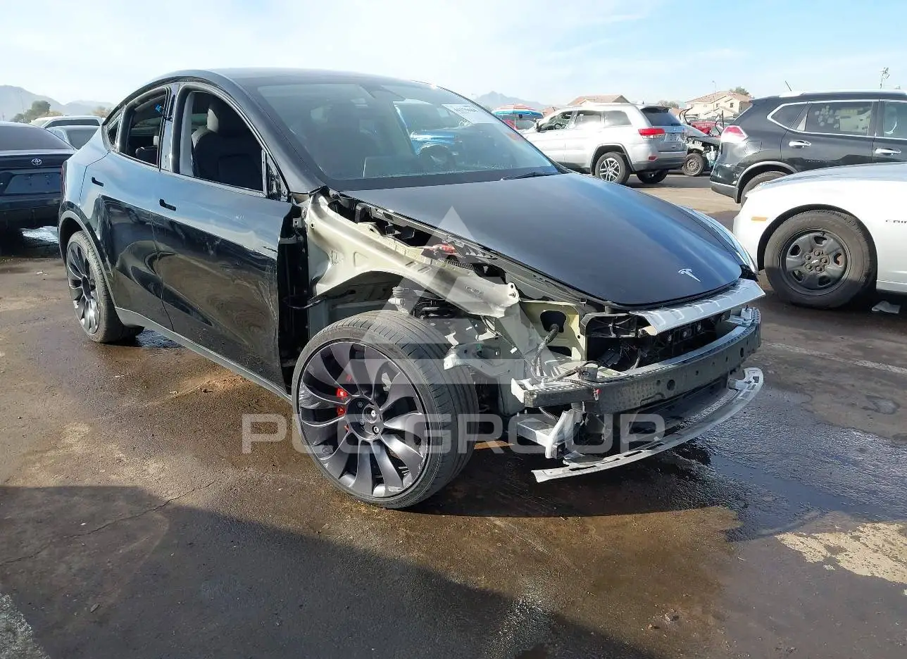 2023 Tesla Model Y VIN: 7SAYGDEE4PF685256 из США - PLC Group