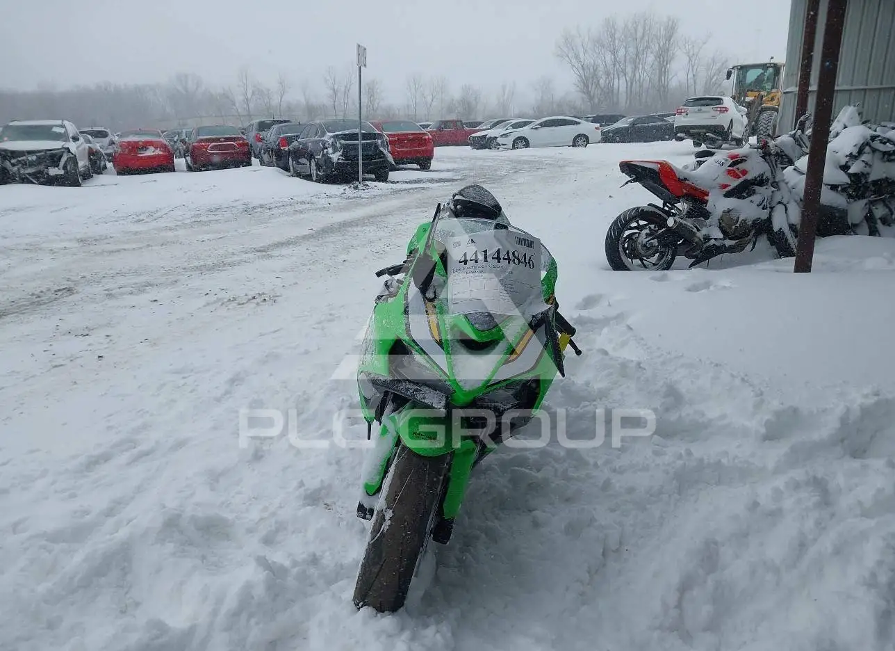 2025 Kawasaki ZX636 VIN: JKBZXJK14SA007230 з США - PLC Group