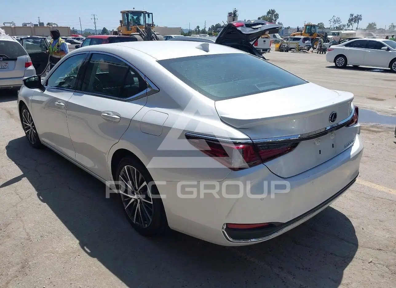 エツエツ 2025 Lexus ES300 VIN: 58ADA1C15SU068190 from the USA - PLC Group