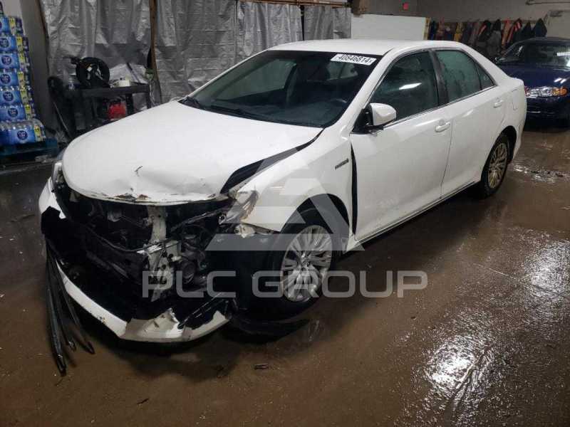 2013 Toyota CAMRY photo