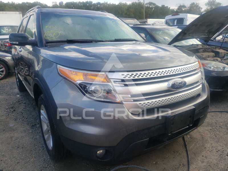 2013 Ford EXPLORER photo