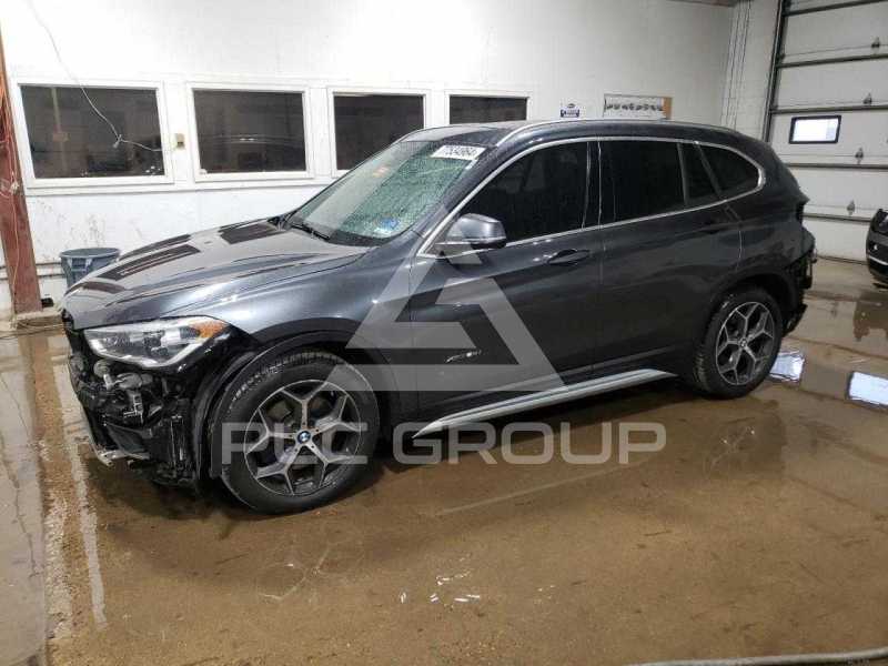 2016 BMW X1 фото
