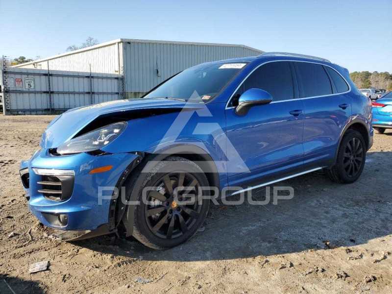 2017 Porsche Cayenne photo