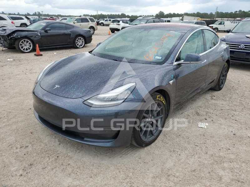 2018 Tesla Model 3 фото