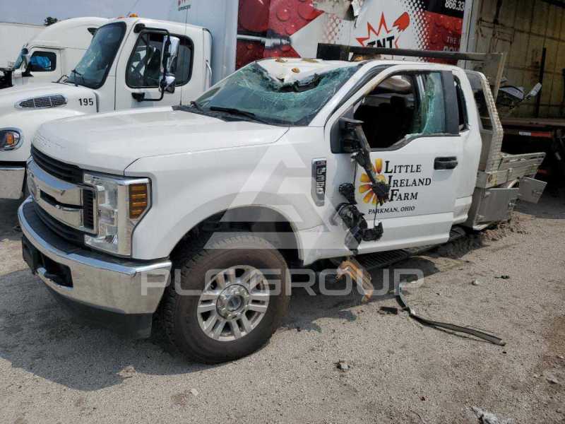 2019 Ford F-350 photo