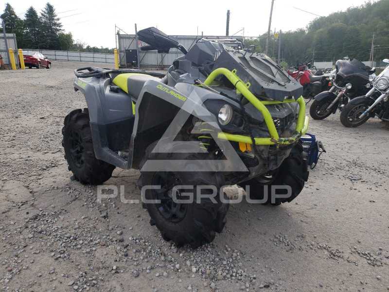 2021 Can-AM  photo