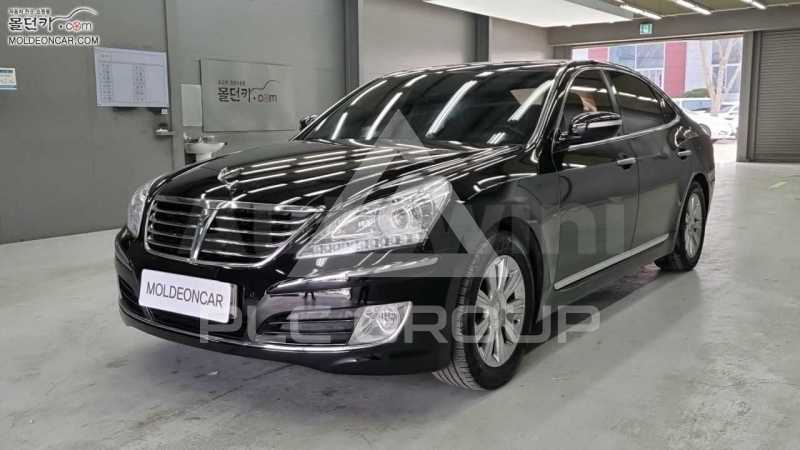 2010 Hyundai Equus