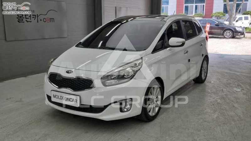 2013 KIA Carens