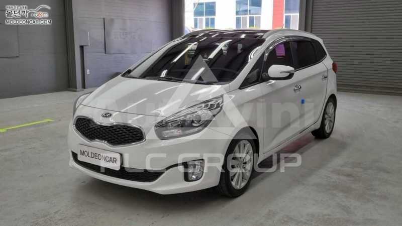 2013 KIA Carens